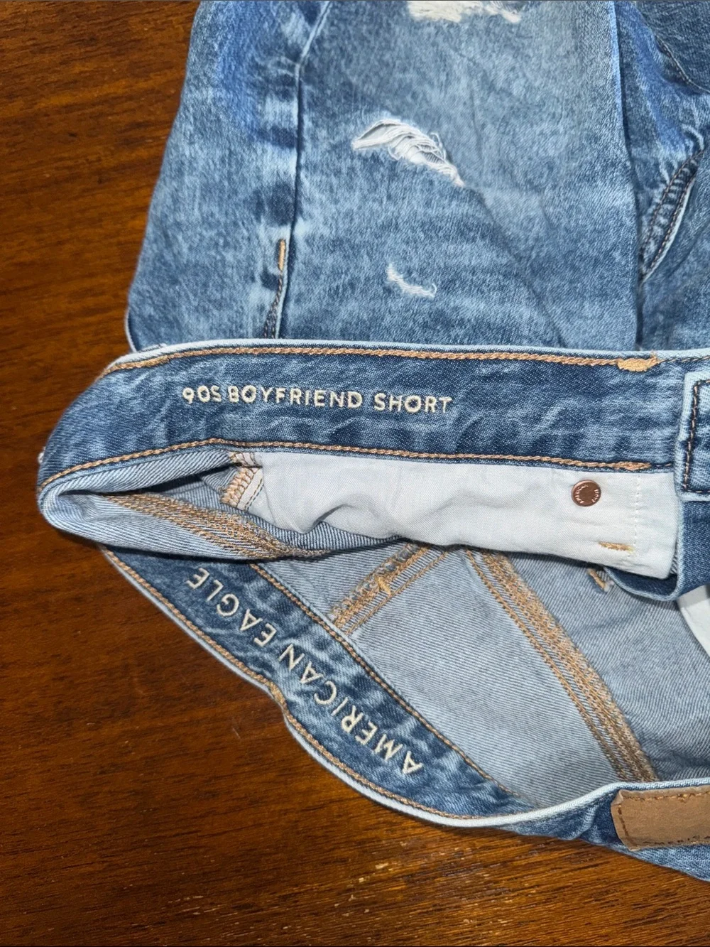 American Eagle Distressed High-Rise Denim Shorts - 90’s Boyfriend Fit - Picture 3 of 4